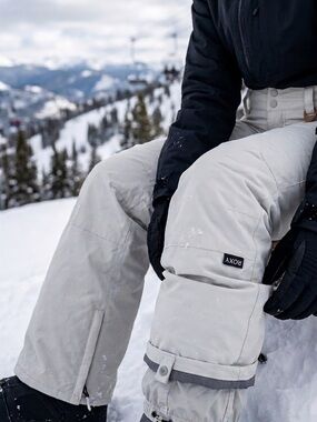 Roxy Off-White Snow Pants